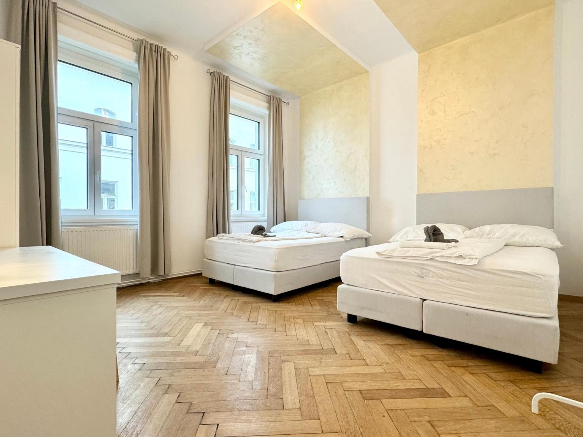 Luxury Apartment At Famous Vienna Kutschkermarkt Bagian luar foto